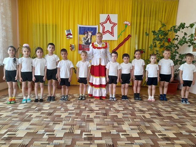Накануне 9 мая в нашем детском саду прошли мероприятия во всех группах, посвященные дню Великой Победы